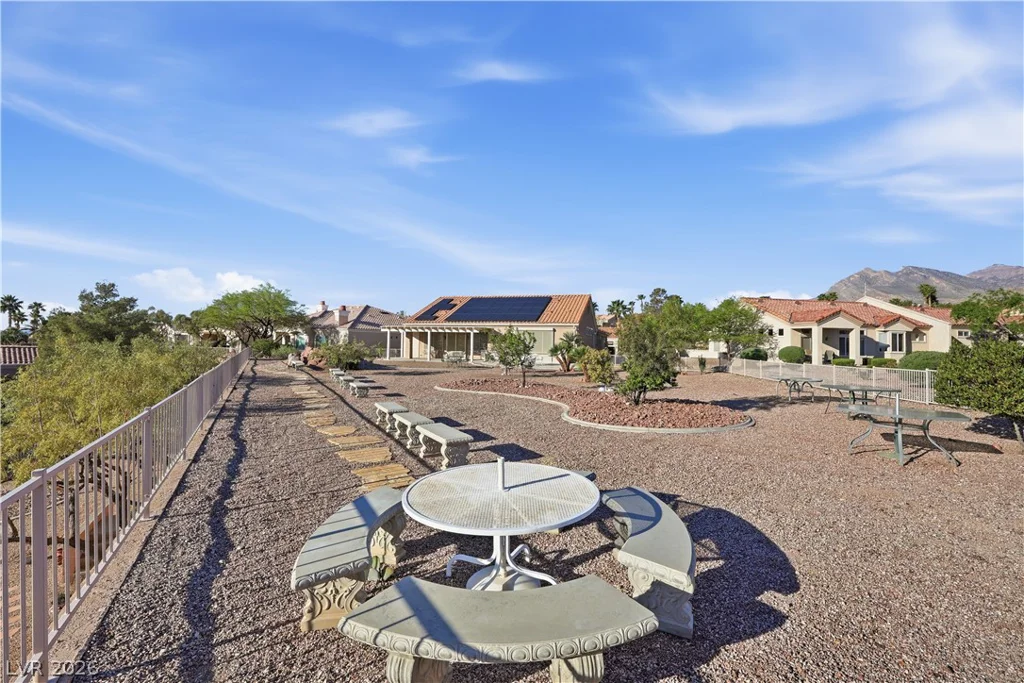 2360 Lauren, Las Vegas, NV 89134