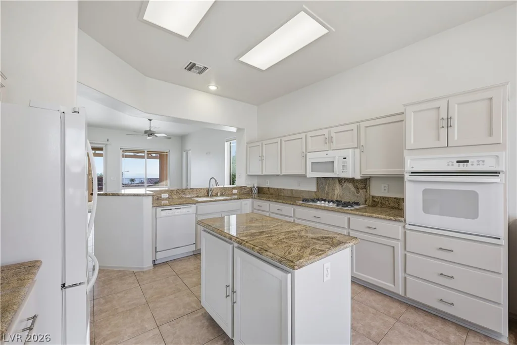 2360 Lauren, Las Vegas, NV 89134