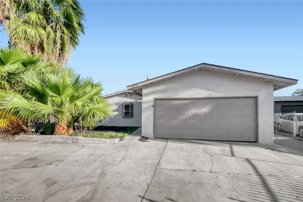 5808 Lydia, Las Vegas, NV 89107