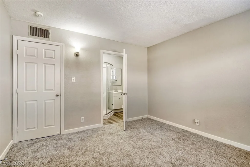 5808 Lydia, Las Vegas, NV 89107