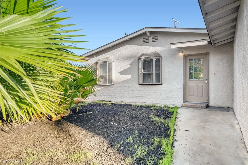 5808 Lydia, Las Vegas, NV 89107
