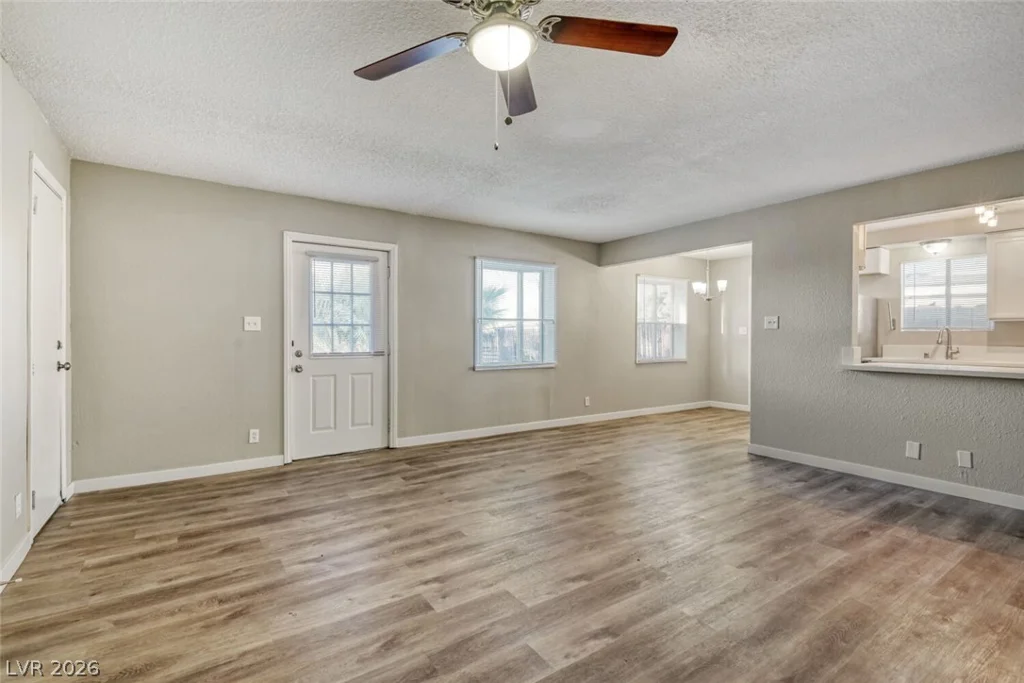 5808 Lydia, Las Vegas, NV 89107