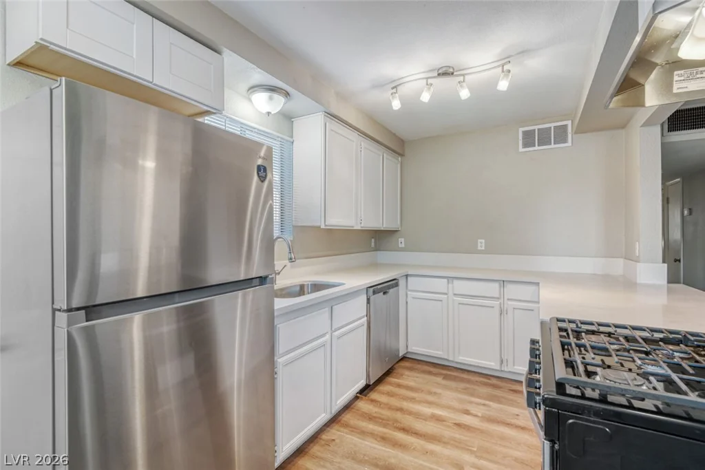 5808 Lydia, Las Vegas, NV 89107
