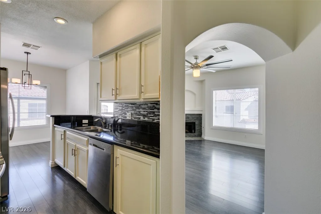 2975 Bluegrass, Henderson, NV 89074