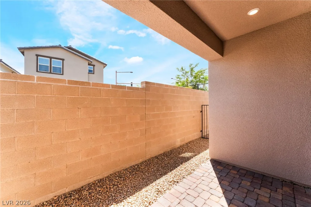 1749 Sparrow Nest, Las Vegas, NV 89138