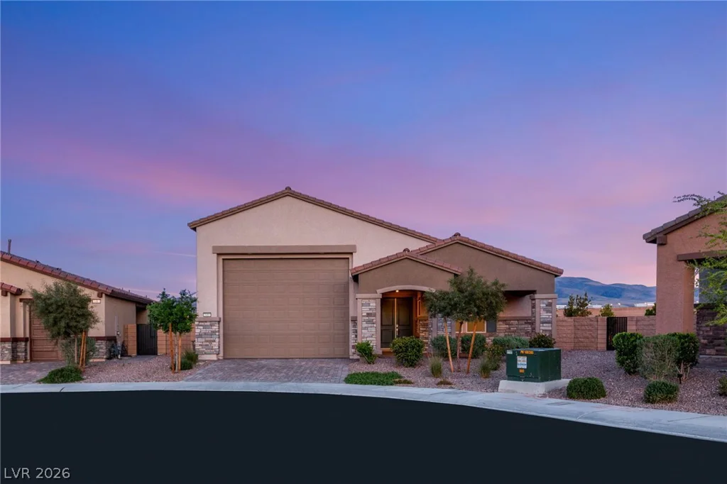 3489 Lamberto Cliff, Henderson, NV 89044