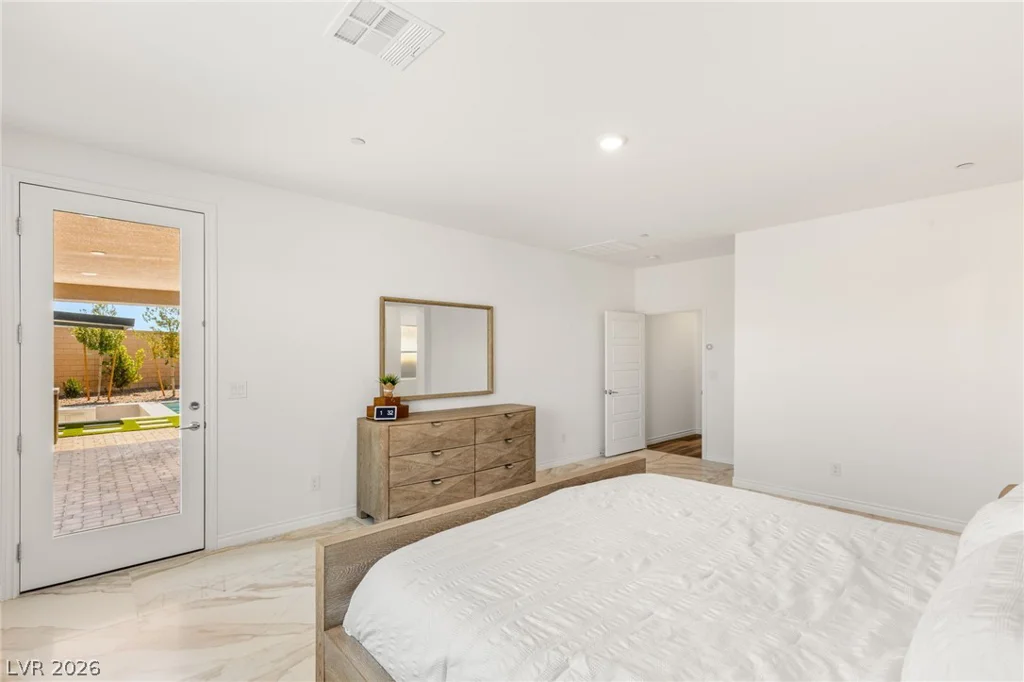 3489 Lamberto Cliff, Henderson, NV 89044