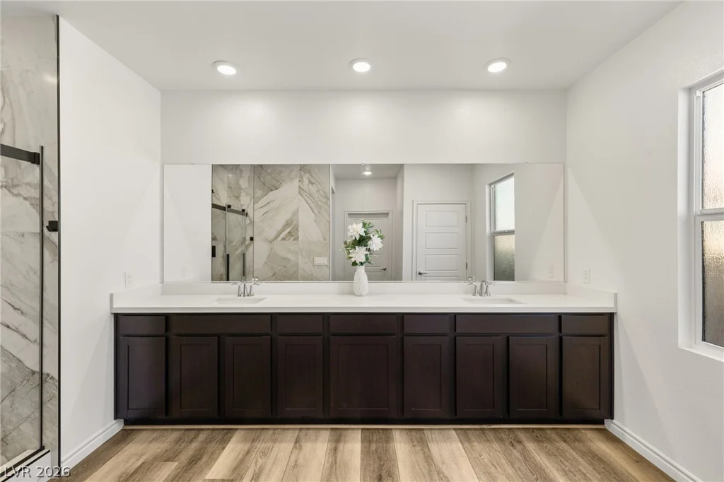 3489 Lamberto Cliff, Henderson, NV 89044
