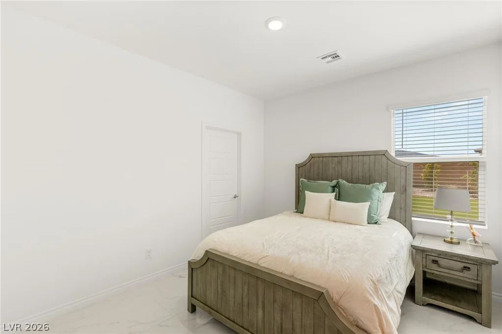 3489 Lamberto Cliff, Henderson, NV 89044