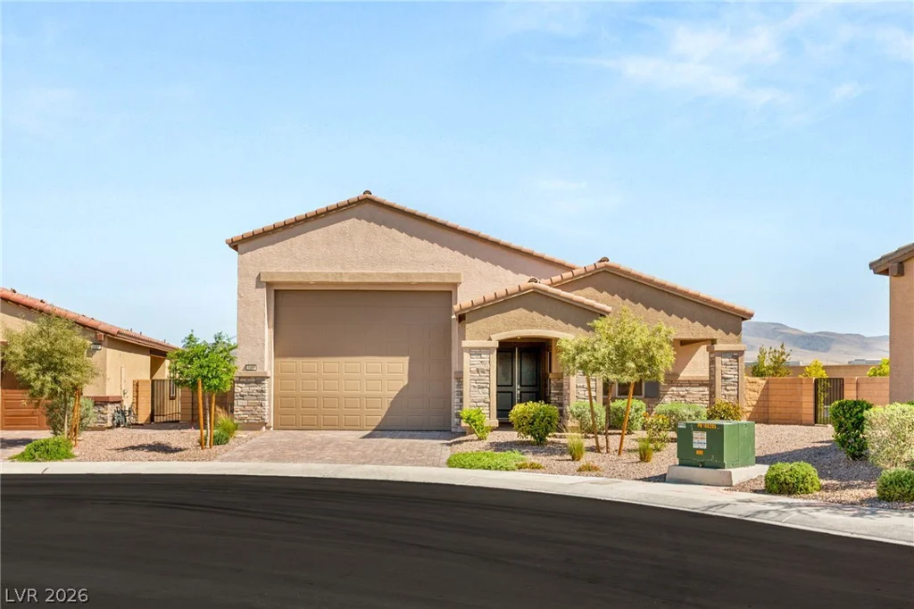 3489 Lamberto Cliff, Henderson, NV 89044