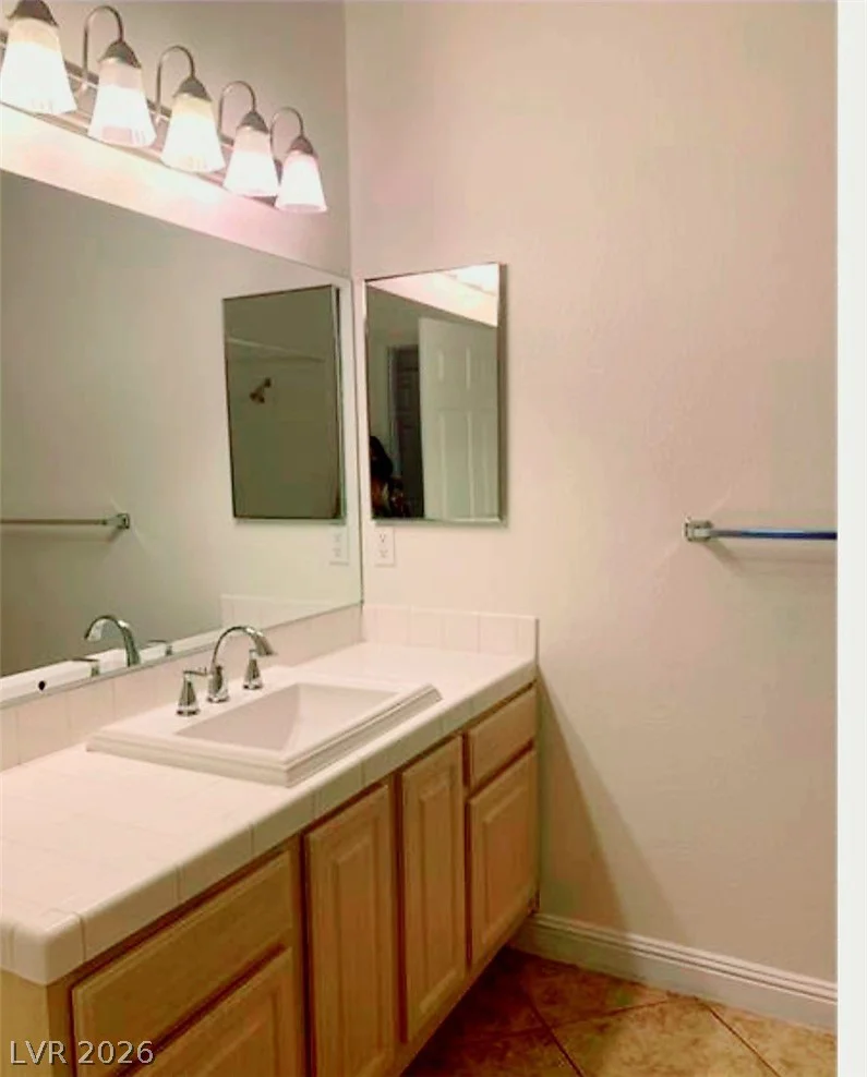 5250 Rainbow, Las Vegas, NV 89118