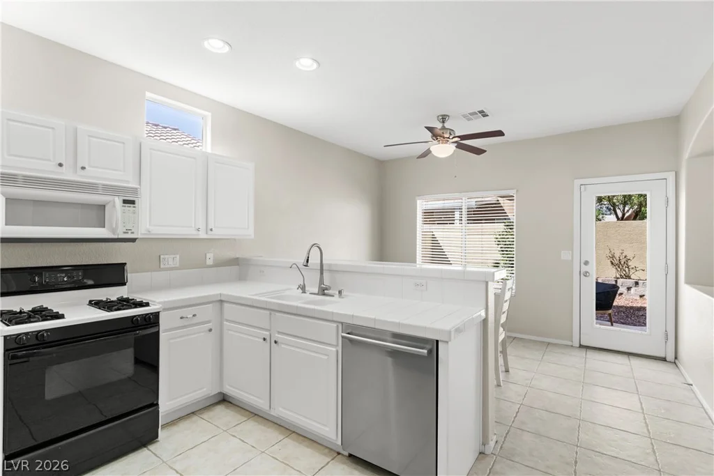 6017 Soft Springs, Las Vegas, NV 89130