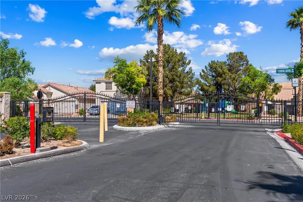 6017 Soft Springs, Las Vegas, NV 89130