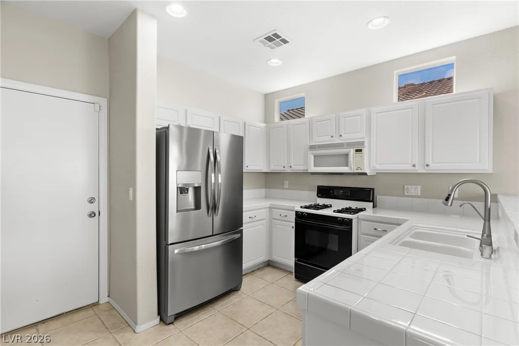 6017 Soft Springs, Las Vegas, NV 89130