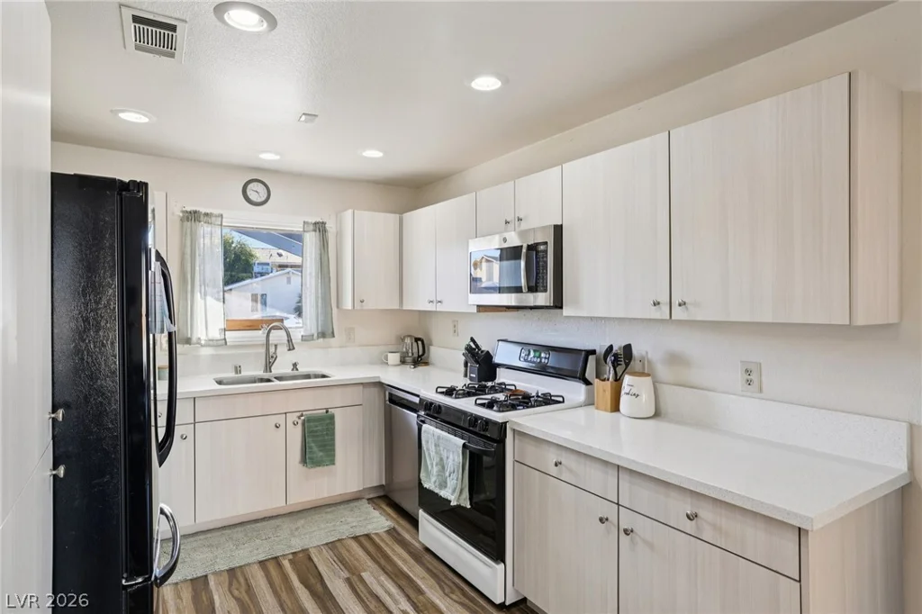 415 Chateau, Henderson, NV 89002