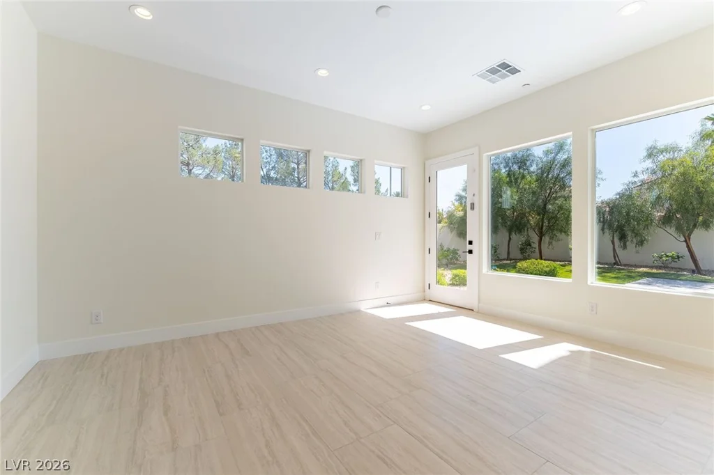 3423 Spanish Winds, Las Vegas, NV 89141