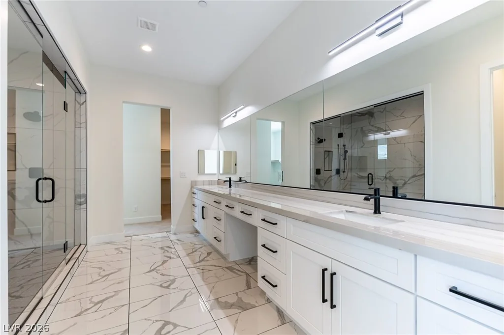 3423 Spanish Winds, Las Vegas, NV 89141