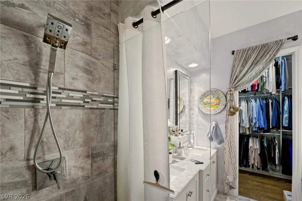 5677 Garriga, Las Vegas, NV 89135