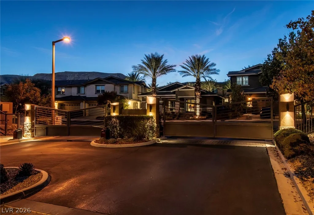 5677 Garriga, Las Vegas, NV 89135