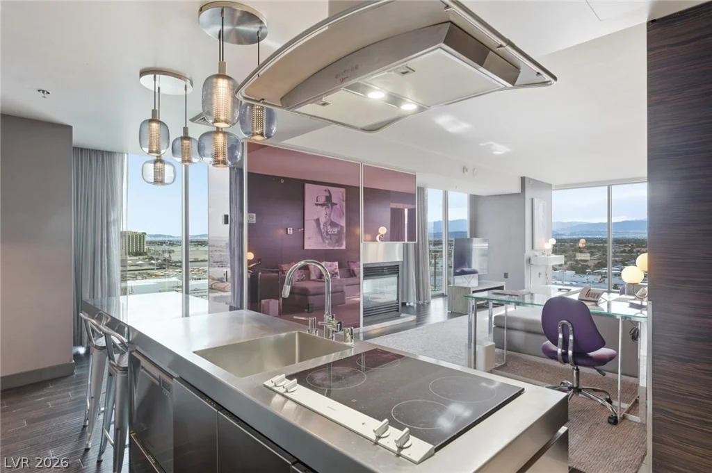 4381 Flamingo, Las Vegas, NV 89103