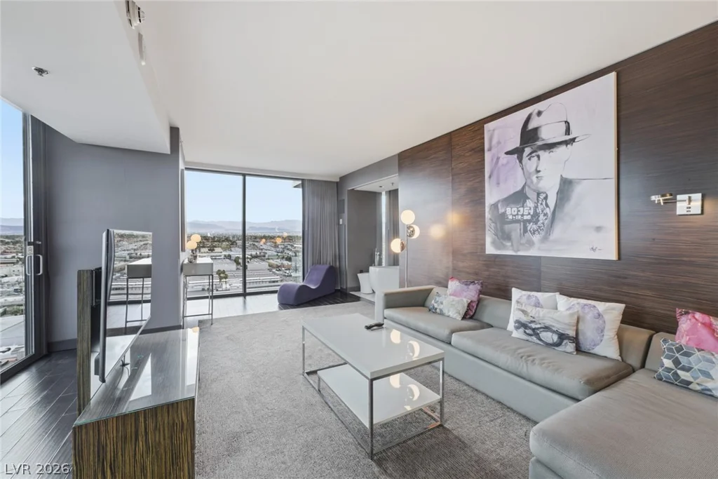 4381 Flamingo, Las Vegas, NV 89103