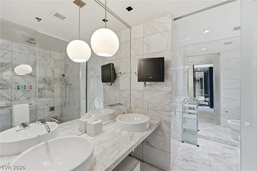 4381 Flamingo, Las Vegas, NV 89103