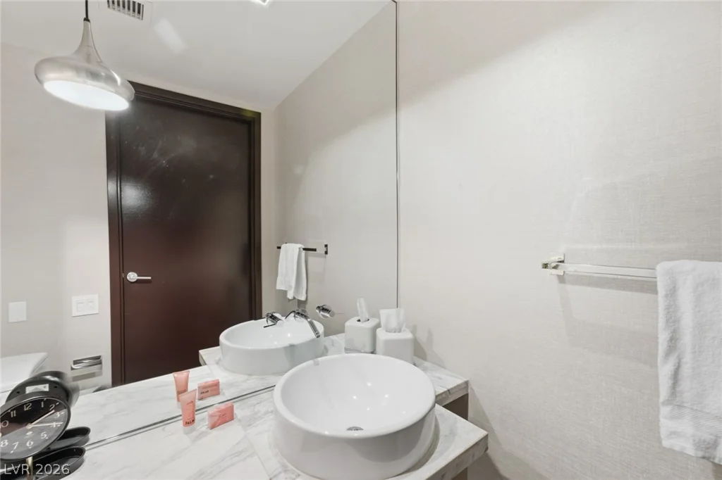 4381 Flamingo, Las Vegas, NV 89103
