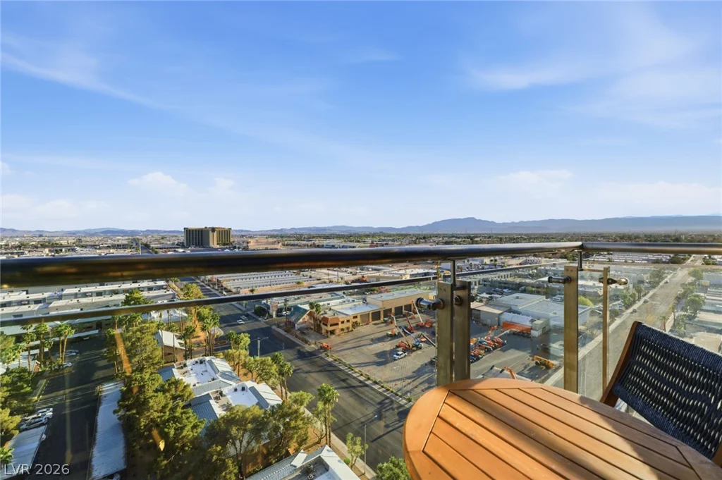 4381 Flamingo, Las Vegas, NV 89103