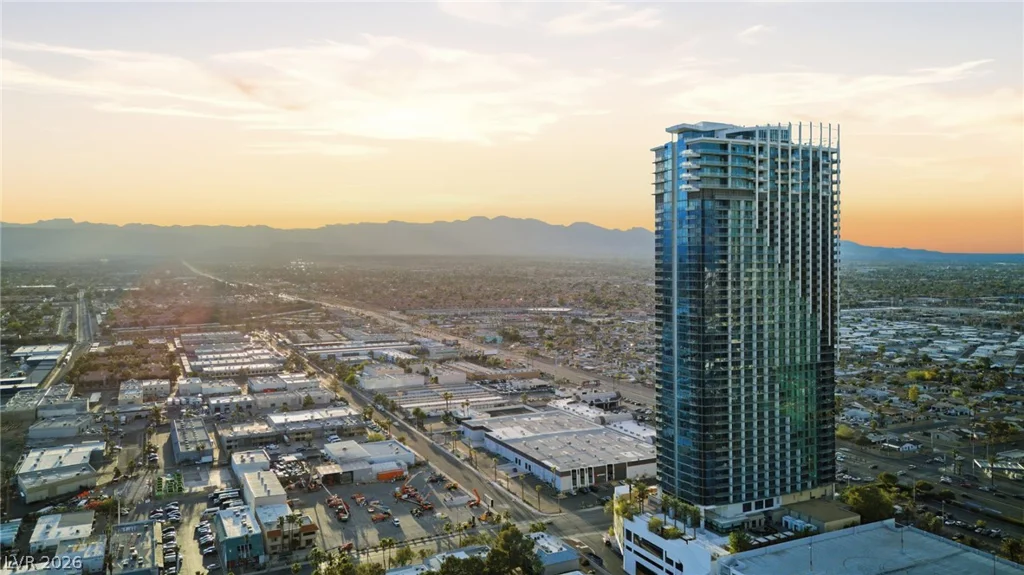 4381 Flamingo, Las Vegas, NV 89103