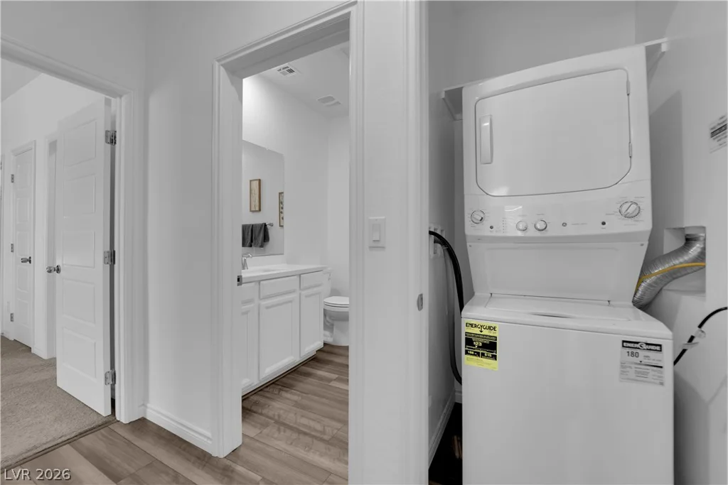 25 Barbara, Las Vegas, NV 89183