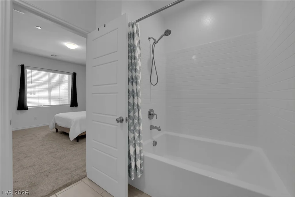 25 Barbara, Las Vegas, NV 89183