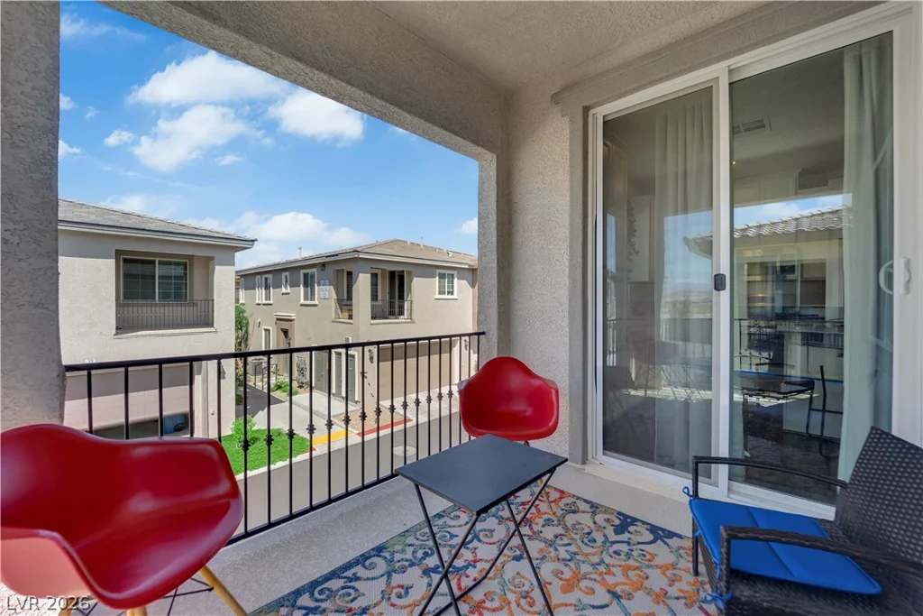 25 Barbara, Las Vegas, NV 89183