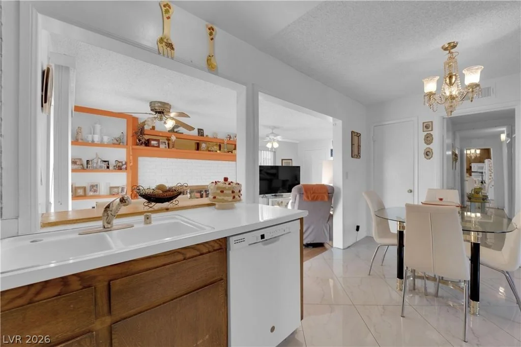 7274 Pinebrook, Las Vegas, NV 89147