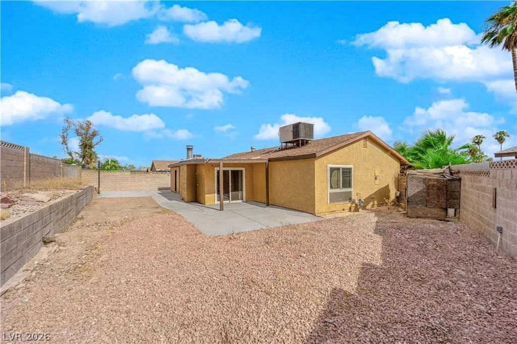 7274 Pinebrook, Las Vegas, NV 89147