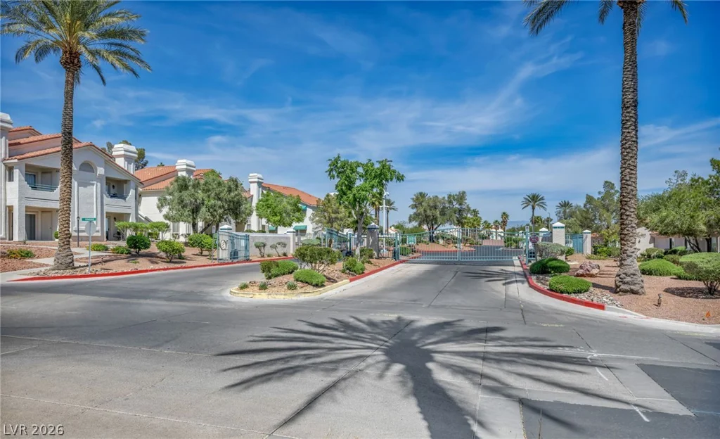 7803 Ravenhollow, Las Vegas, NV 89145