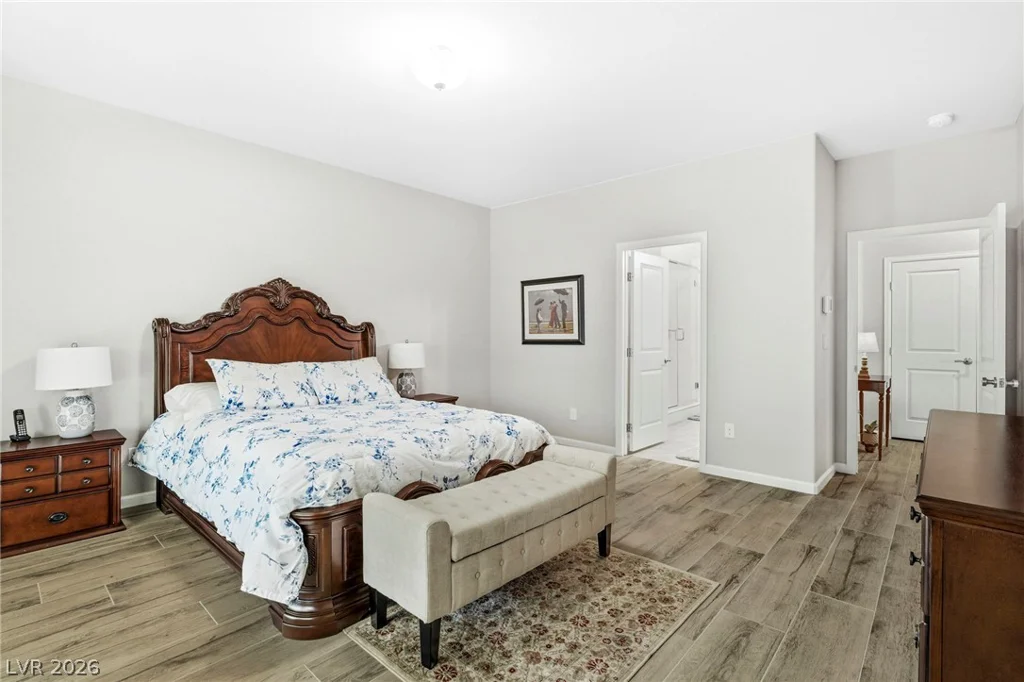 8610 Hallcrest, Las Vegas, NV 89139