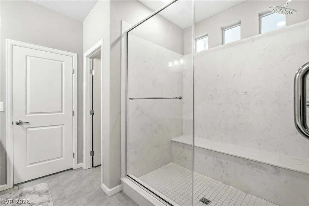 8610 Hallcrest, Las Vegas, NV 89139