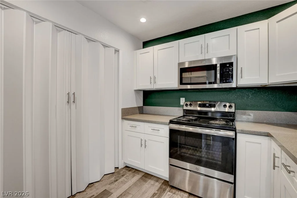 3150 Soft Breezes, Las Vegas, NV 89128