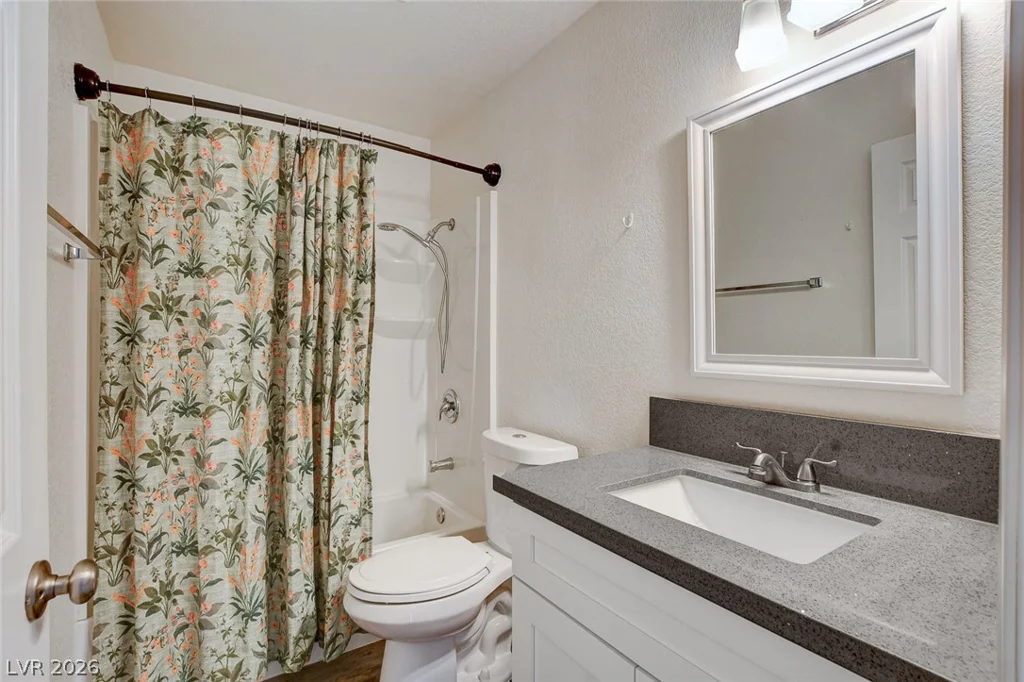 3150 Soft Breezes, Las Vegas, NV 89128
