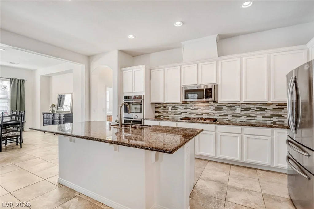 5729 Douglas Everett, Las Vegas, NV 89120