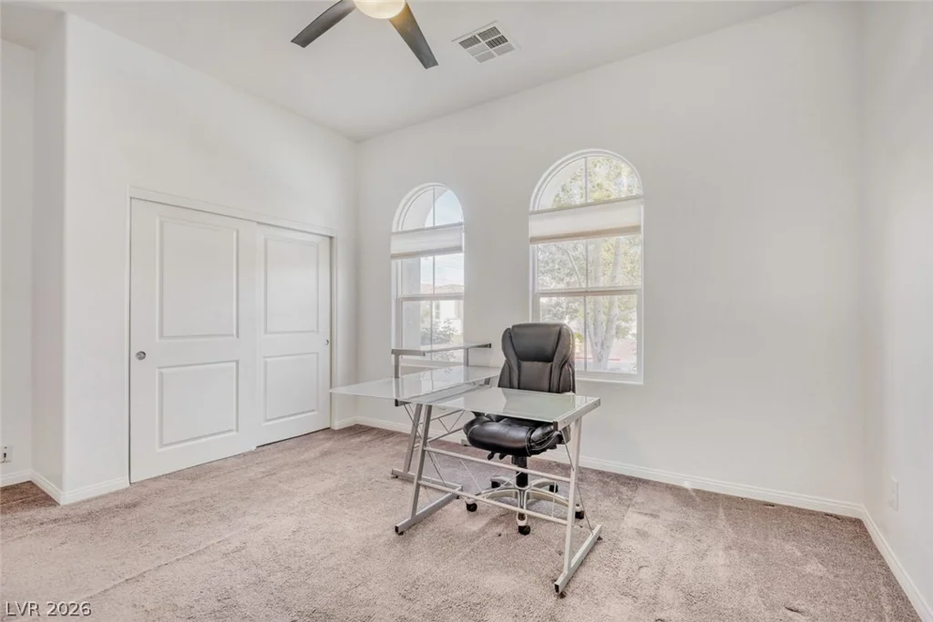 5729 Douglas Everett, Las Vegas, NV 89120