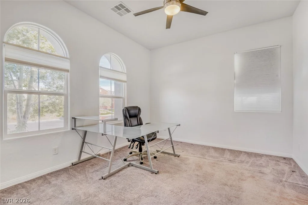 5729 Douglas Everett, Las Vegas, NV 89120