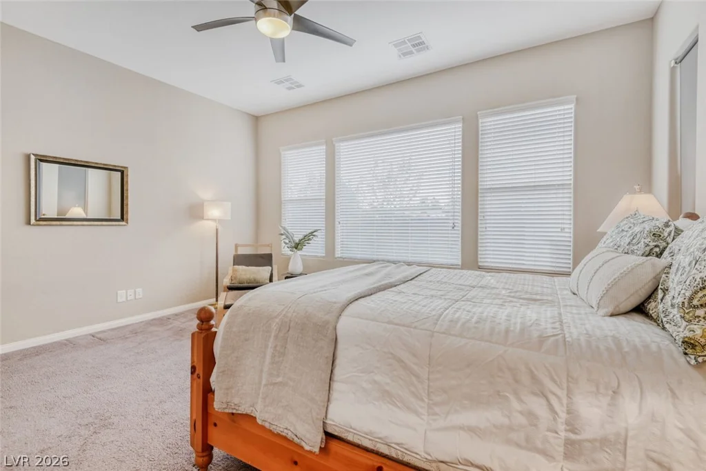 5729 Douglas Everett, Las Vegas, NV 89120