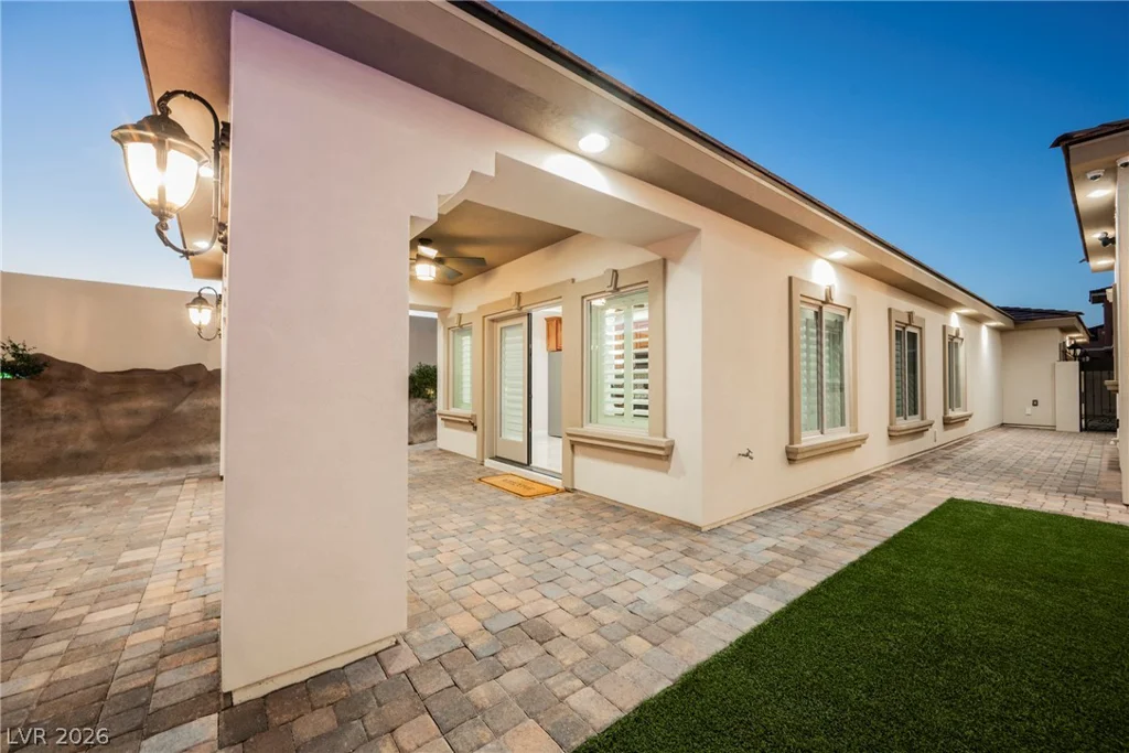 1721 Tioga, Las Vegas, NV 89117