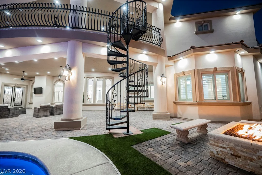 1721 Tioga, Las Vegas, NV 89117