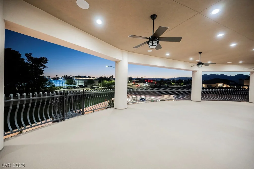 1721 Tioga, Las Vegas, NV 89117