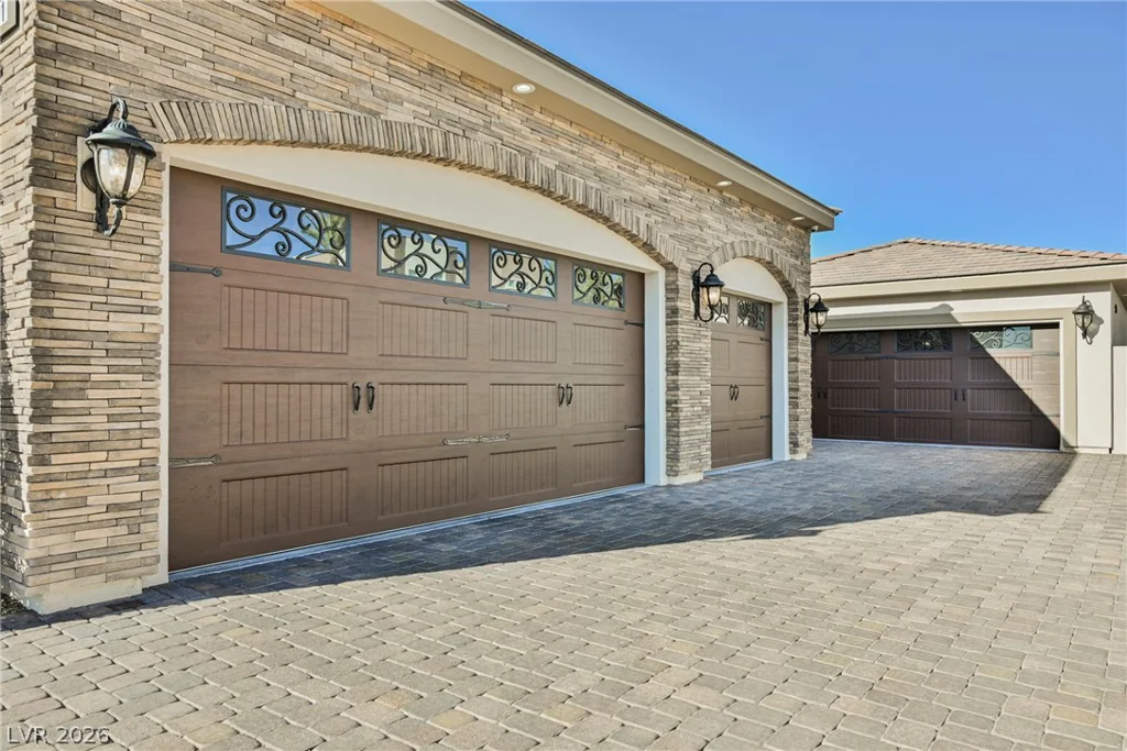 1721 Tioga, Las Vegas, NV 89117
