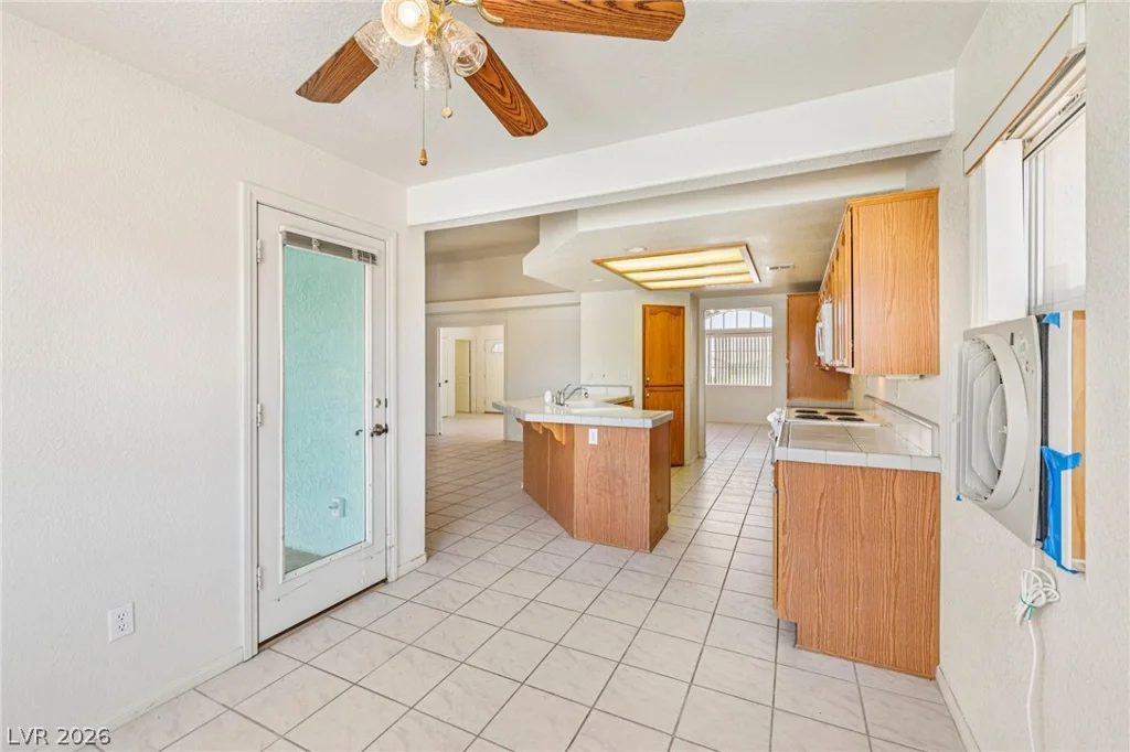 3821 Money, Pahrump, NV 89048