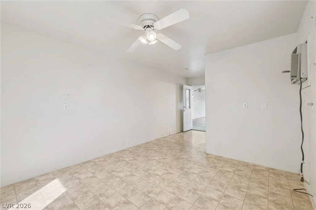 3821 Money, Pahrump, NV 89048