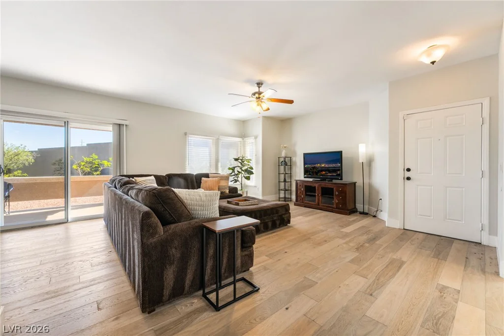 10809 Garden Mist, Las Vegas, NV 89135